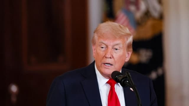 Trump dice que Irán carece de un líder y que las "luchas internas" están generando confusión