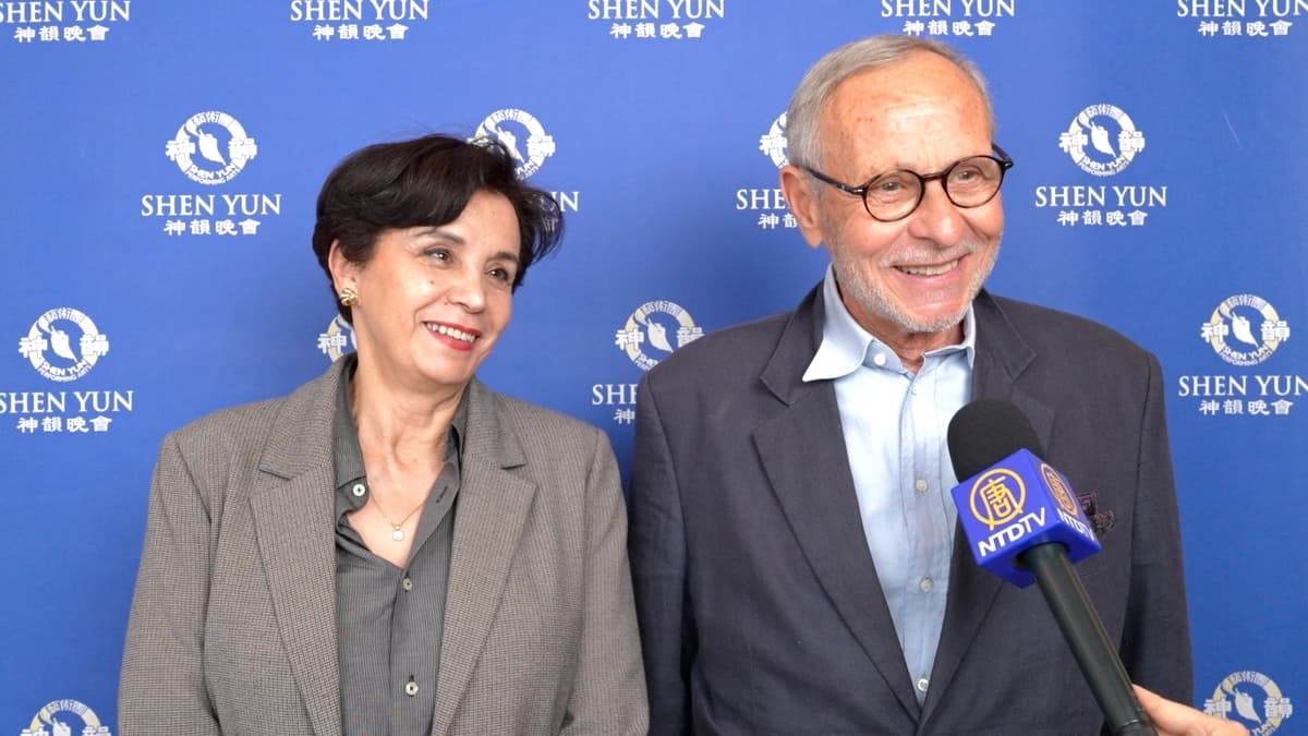 Nadia y Jean-Pierre Allaix asisten a Shen Yun Performing Arts en el Grand Théâtre de Provence en Aix-en-Provence, Francia, el 19 de abril de 2026. (NTD)