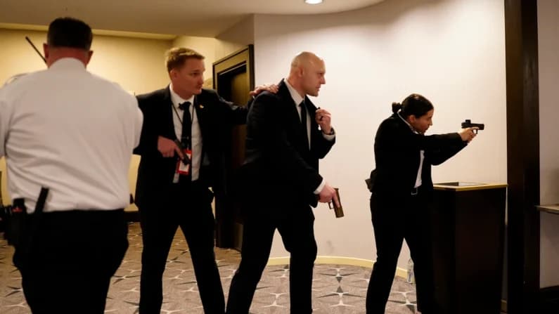 Evacúan a Trump tras disparos en cena de corresponsales de la Casa Blanca y detienen a sospechoso