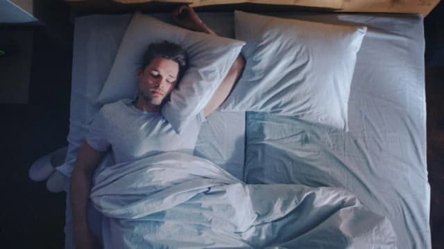 Los sorprendentes efectos de una noche sin dormir