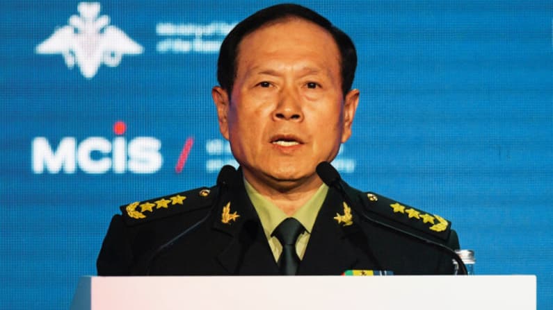 Caída de generales cercanos a Xi Jinping expone tensiones en ejército chino