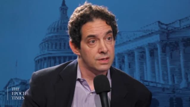 Gobierno de EE. UU. llega a un acuerdo con exreportero del "New York Times" en caso de censura