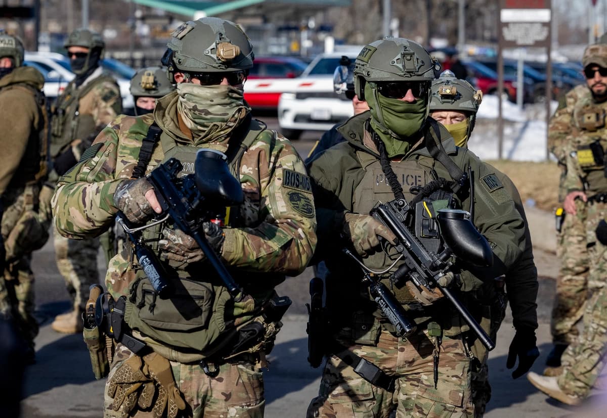 DOJ demanda a Connecticut por la prohibición estatal del uso de mascarillas para los agentes federales