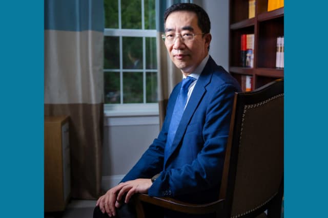 Académico que escapó de China hace 2 décadas advierte sobre la infiltración del PCCh en EE. UU.
