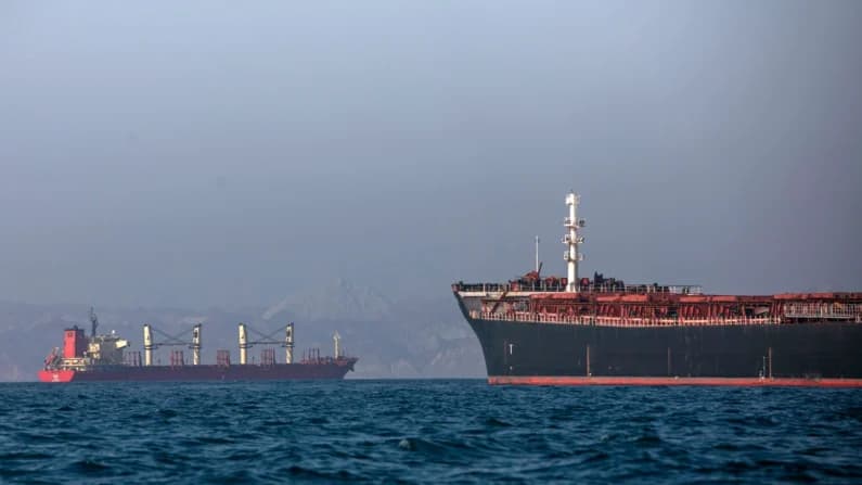 Aumenta tráfico en el estrecho de Ormuz y la ONU pide libre acceso en medio de conversaciones entre EE. UU. e Irán