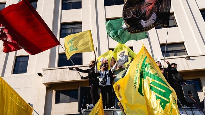 EE. UU. condena el "imprudente" llamamiento de Hezbolá a derrocar al Gobierno libanés