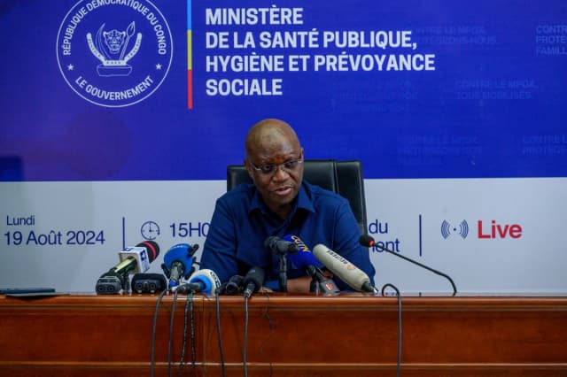Contener el brote de Ébola en Congo podría tomar hasta seis meses
