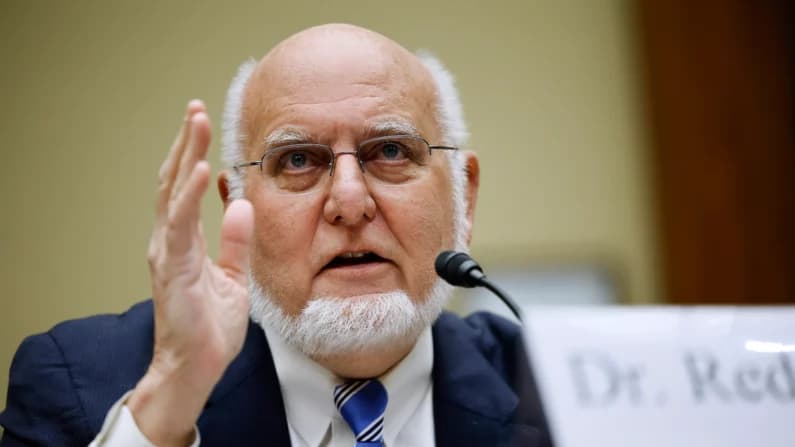 Exdirector de los CDC advierte que brote de ébola podría ser el segundo más grande de la historia