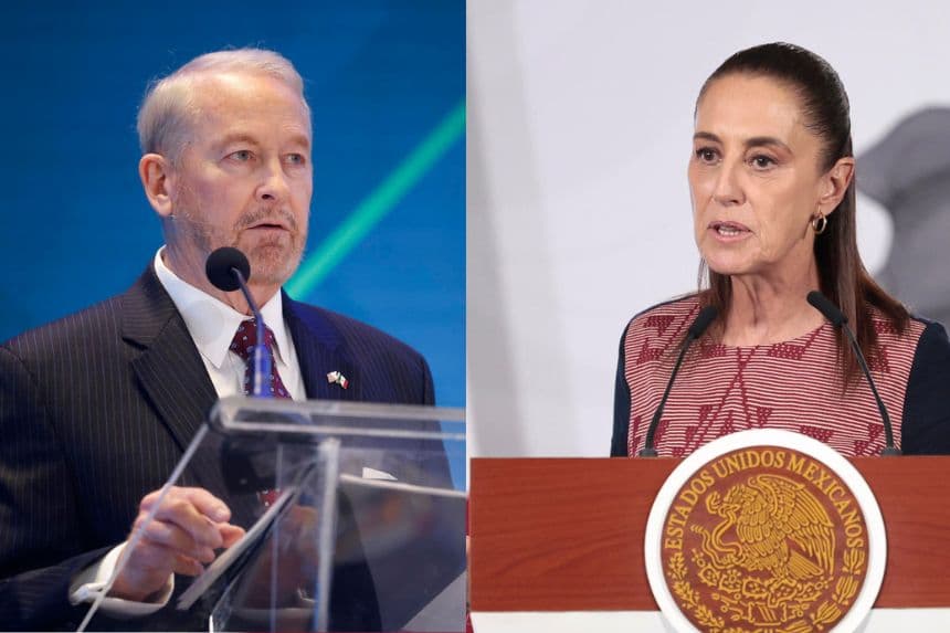 (Izq.-Dcha.) Fotografía de archivo del embajador de Estados Unidos en México, Ronald Johnson, hablando en Ciudad de México, México. (EFE/ Sáshenka Gutiérrez) /  La presidenta de México, Claudia Sheinbaum, habla durante una rueda de prensa el 25 de mayo, en el Palacio Nacional de Ciudad de México, México. (EFE/ José Méndez)