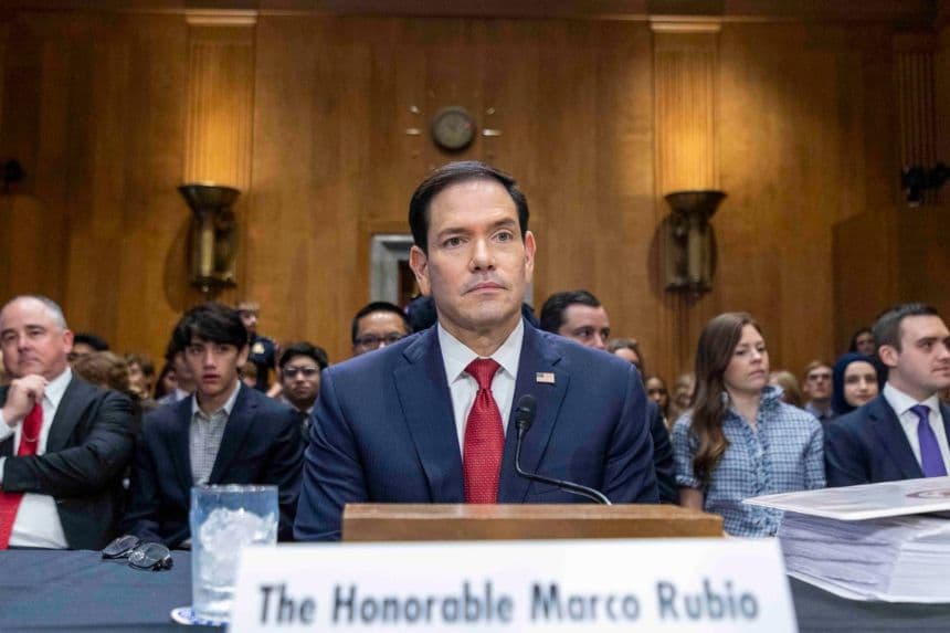El secretario de Estado estadounidense, Marco Rubio, durante su comparecencia de este 2 de junio en el Senado (EFE/EPA/SHAWN THEW)