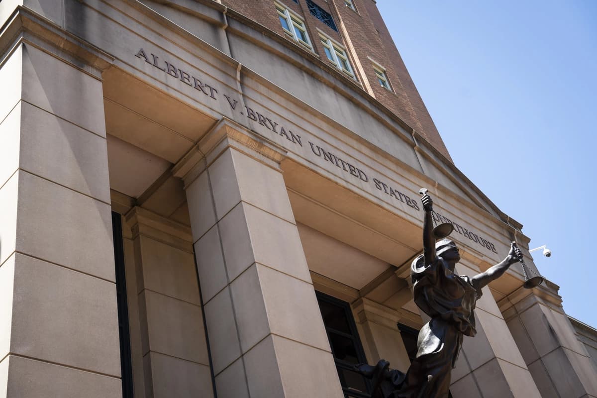 Corte Federal Albert V. Bryan en Alexandria, Virginia, el 4 de junio de 2026. (Madalina Kilroy/The Epoch Times).