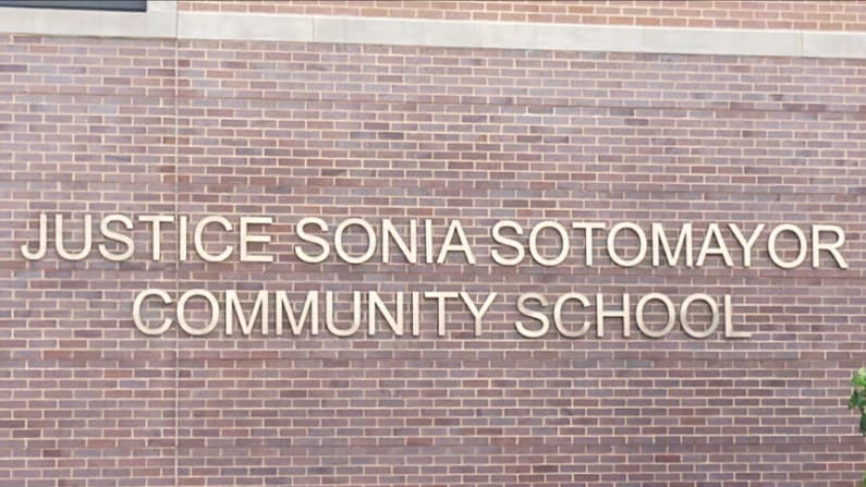 Muere alumno de 12 años en su escuela tras sufrir un trágico atragantamiento