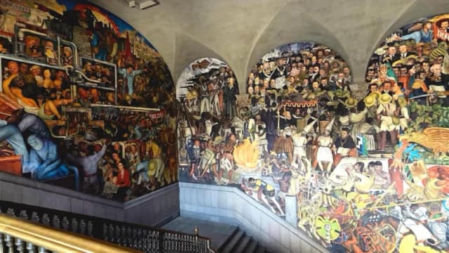 Los revolucionarios frescos de Rivera son la Capilla Sixtina de la Ciudad de México