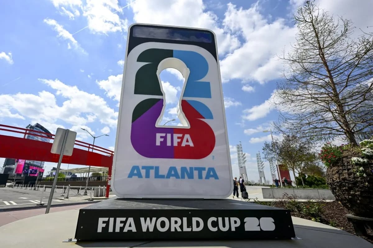 El logotipo de la Copa del Mundo de la FIFA 2026 en el Estadio de Atlanta, en Atlanta (Georgia), el 27 de marzo de 2026. (Dirk Waem/Belga/AFP vía Getty Images)