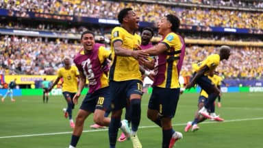 ¡Ecuador vence a Alemania y avanza en el Mundial!