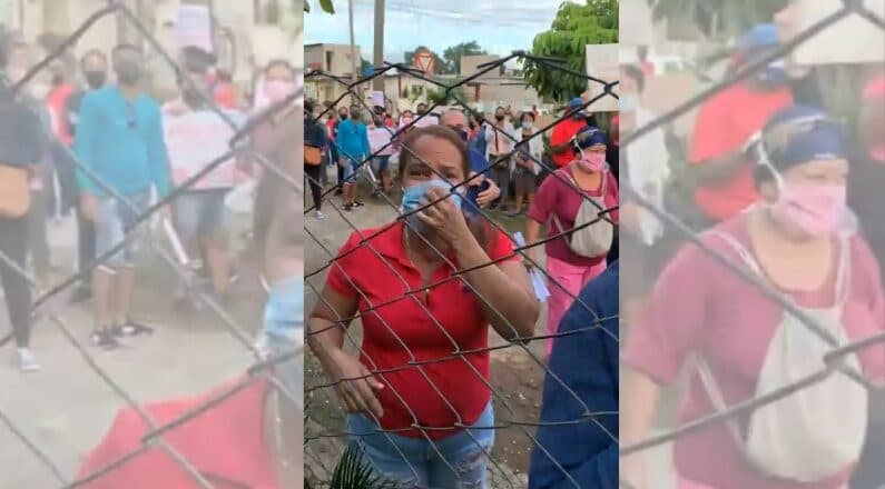 <em>Captura de pantalla del video en vivo de la multitud que rodeó la casa de la activista Saily González, quien formó parte de la plataforma Archipiélago. (Cortesía de Saily González)</em>