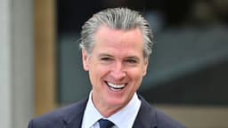 Newsom ordena que alrededor de 95,000 empleados estatales de California regresen a la oficina