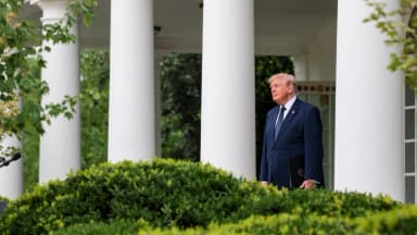 No confundir el mensajero con el mensaje: acerca de la inteligencia de Trump