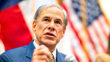 Corte de Apelaciones de Texas: Ley federal prohíbe matrícula estatal a inmigrantes indocumentados