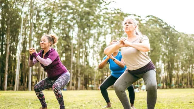 Consejos para ganar músculo y perder grasa después de los 50