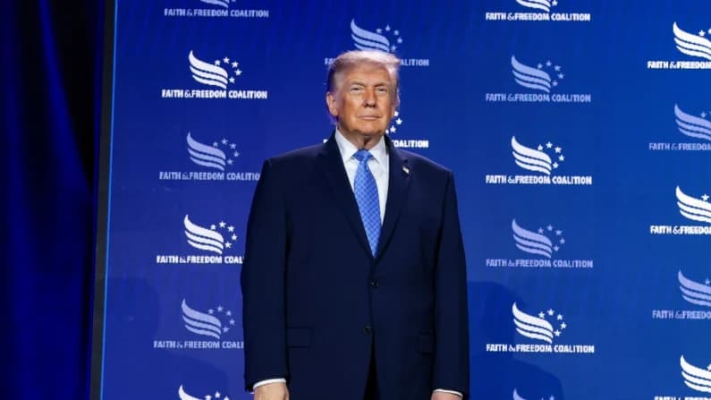 Liberan a estadounidense detenida en Irán, dice Trump