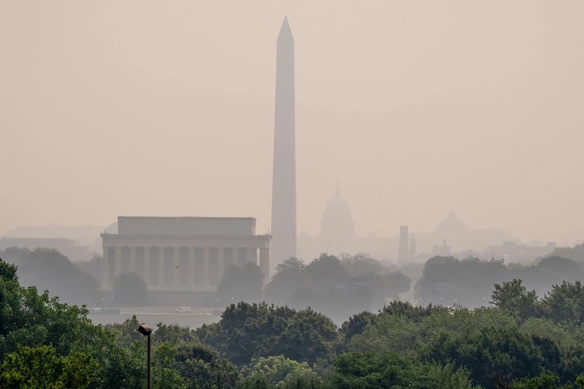 Nueva crítica de Trump a Canadá por el humo de los incendios forestales