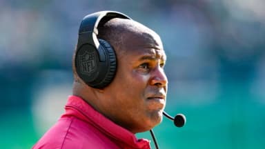 Hijo del entrenador asistente de los Kansas City Chiefs es acusado de dispararle a su madre