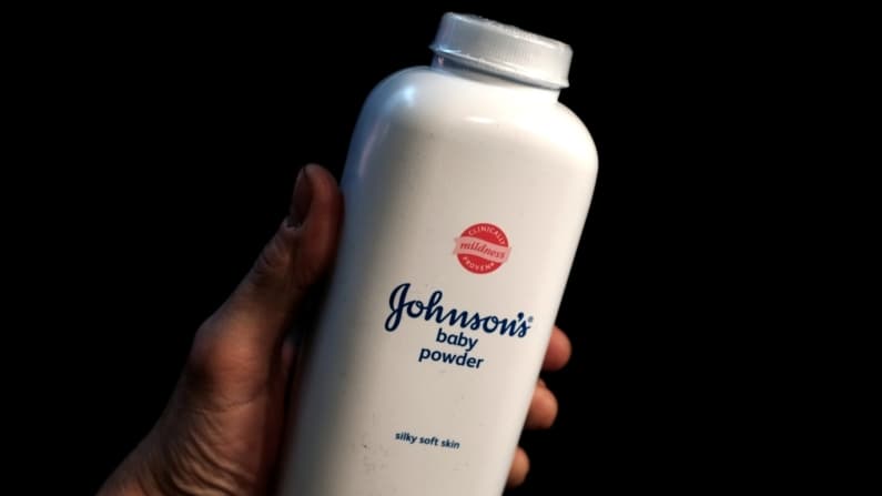 Johnson & Johnson pagará USD 5.5 mil millones por demandas sobre talco para bebés