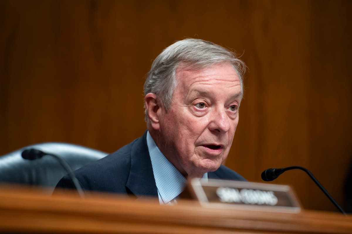 El senador Dick Durbin (D-Ill.) en el Capitolio en Washington el 14 de julio de 2026. (Madalina Kilroy/The Epoch Times).