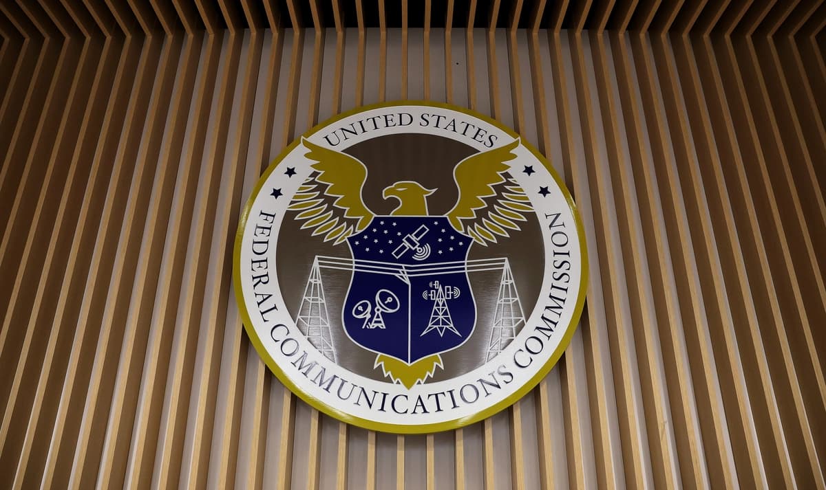 La FCC anula límite de propiedad de TV que restringe las fusiones