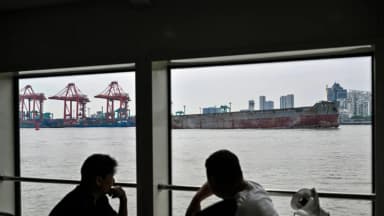 China impone un arancel provisional del 54 % a las importaciones estadounidenses de nueces pecanas