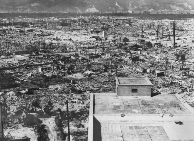 Las consecuencias del bombardeo atómico en Hiroshima, Japón, en 1945. (AFP vía Getty Images).