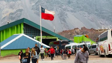 Tras 34 días cerrado, reabre el principal paso terrestre entre Argentina y Chile