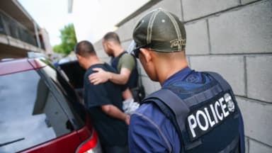 Corte mantiene suspensión de detenciones de inmigrantes en algunas iglesias