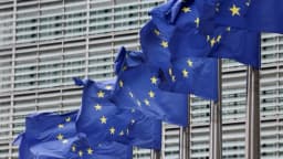 Bruselas exige devolver a Marruecos a todos los migrantes ilegales de Ceuta, menores incluidos