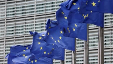 Bruselas exige devolver a Marruecos a todos los migrantes ilegales de Ceuta, menores incluidos