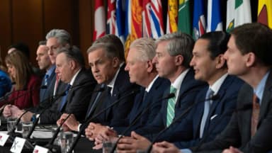 Políticos de Canadá reaccionan ante aranceles recíprocos tras fracasos de negociaciones con EE. UU.
