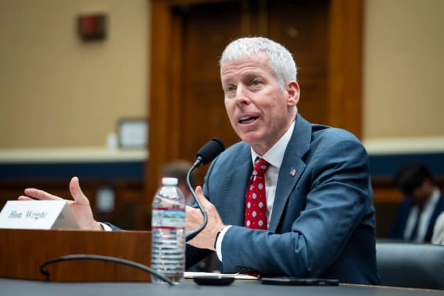El secretario de Energía, Chris Wright, testifica en el Capitolio, en Washington, el 16 de abril de 2026. (Madalina Kilroy/The Epoch Times)