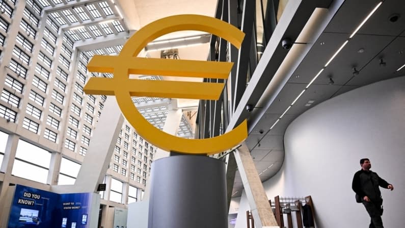 La deuda de EE. UU. es importante, pero la zona del euro podría provocar la próxima crisis