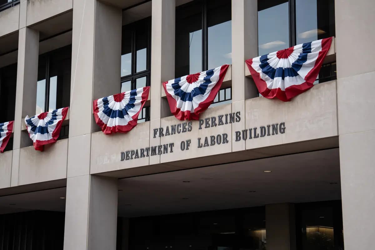 <em>El Departamento de Trabajo de Estados Unidos en Washington, el 9 de septiembre de 2025. (Madalina Kilroy/The Epoch Times).</em>