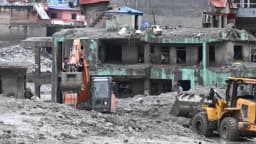 Estados Unidos dice que 85 estadounidenses están desaparecidos en las inundaciones entre Tíbet y Nepal