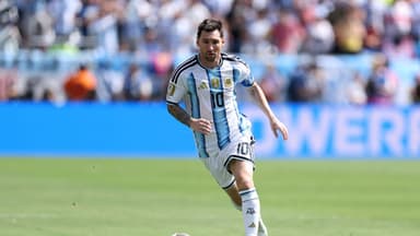 Lionel Messi se retira del fútbol internacional