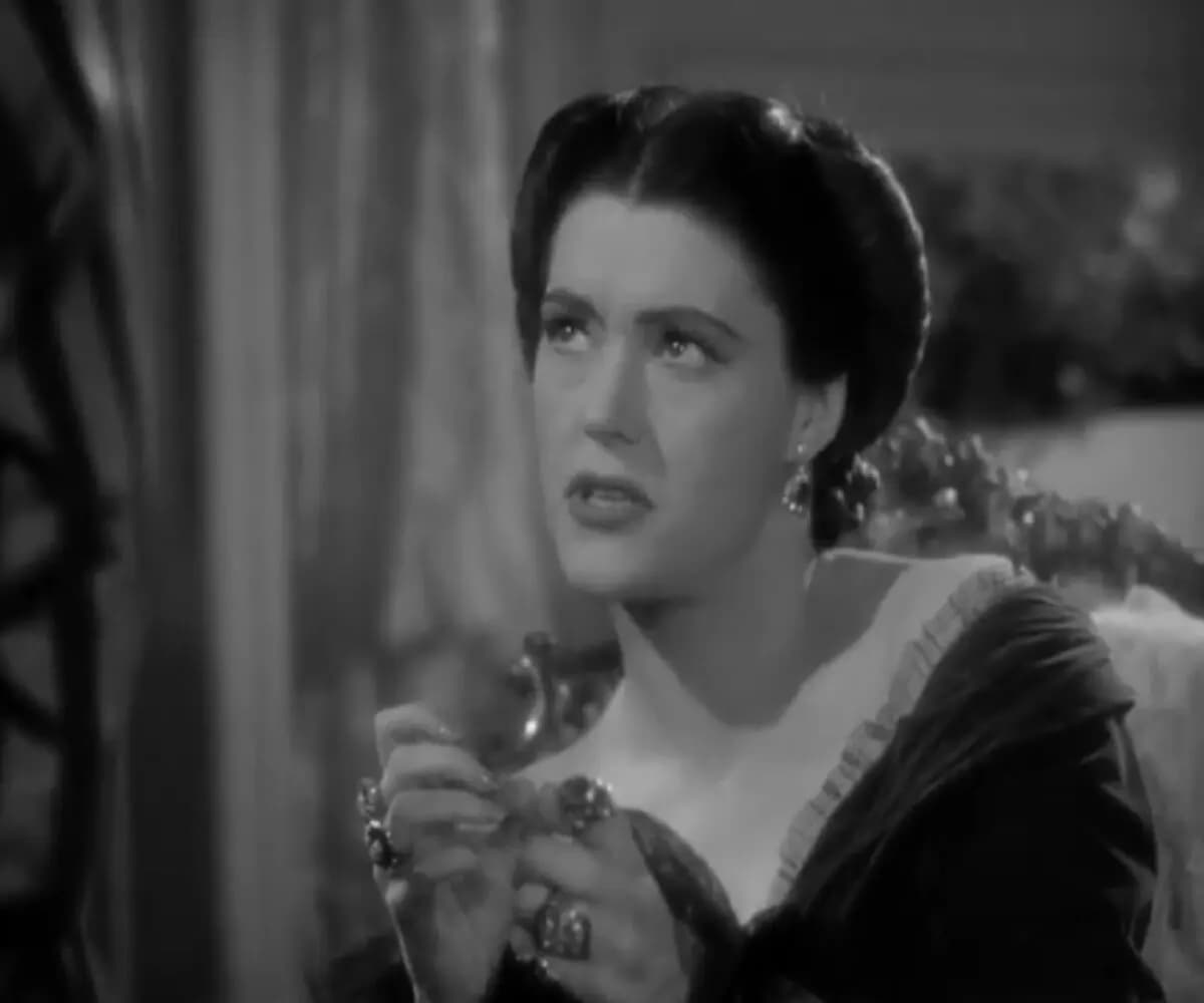 Duquesa de Praslin (Barbara O'Neil), en "Todo esto y el cielo también". (Warner Bros. Pictures)