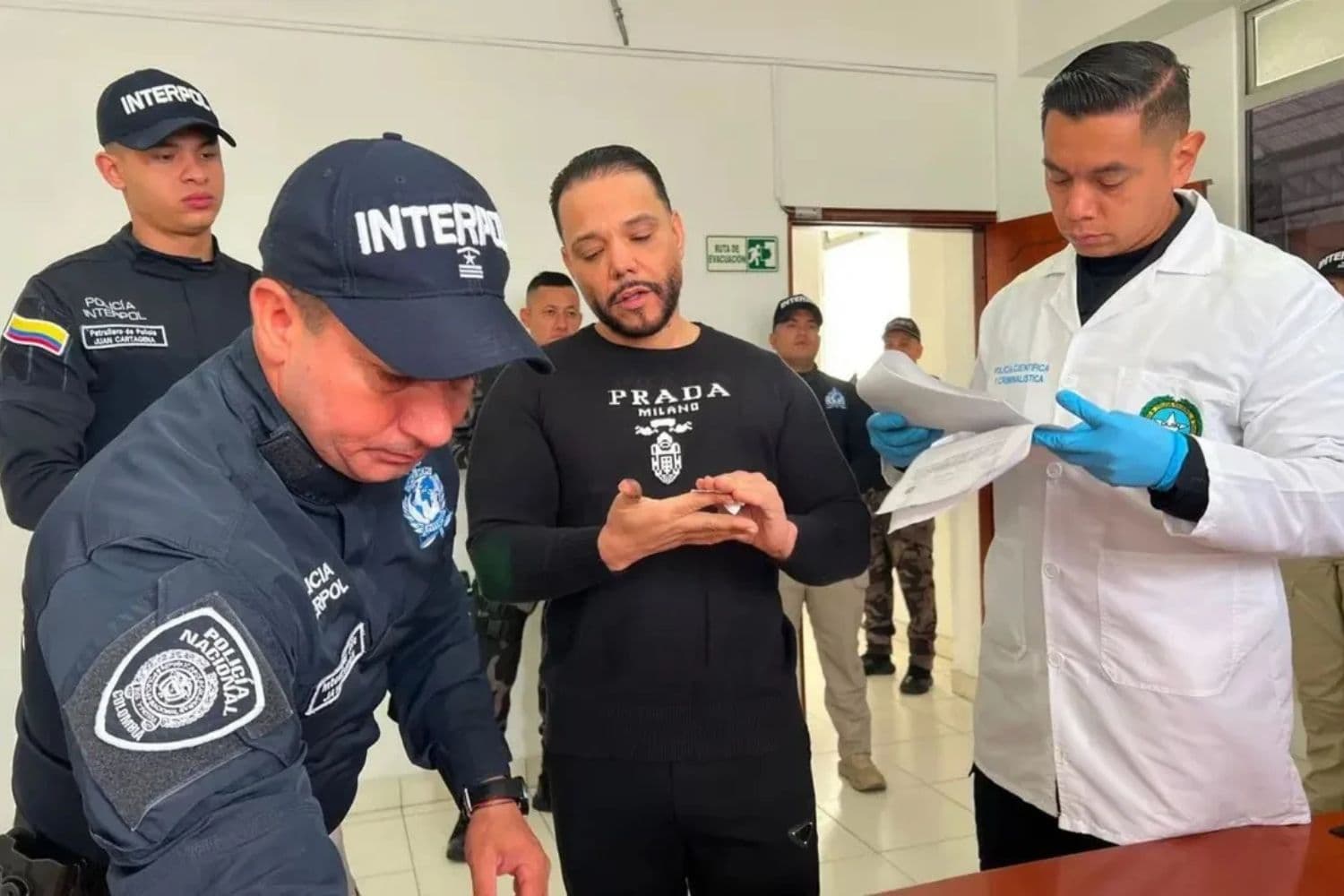 Colombia extradita a EE. UU. a un dominicano vinculado a red relacionada con operación Falcón