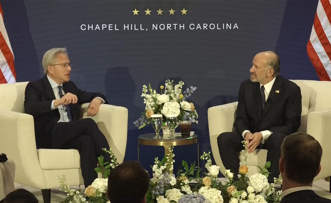 Elon Musk, Sam Altman, de OpenAI, y Jensen Huang, de Nvidia, asisten a la Reunión Ministerial de Innovación del G20, organizada por el secretario de Comercio, Howard Lutnick, en Chapel Hill, Carolina del Norte, el 2 de septiembre de 2026. (Captura de pantalla vía Reuters).