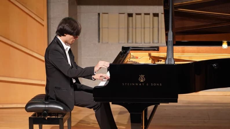 Estos son los ganadores de la 8.ª Competencia Internacional de Piano NTD