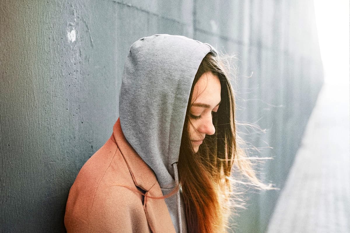La depresión adolescente puede pasar desapercibida: esto es a lo que hay que prestar atención. (Daria Fomina/Shutterstock).