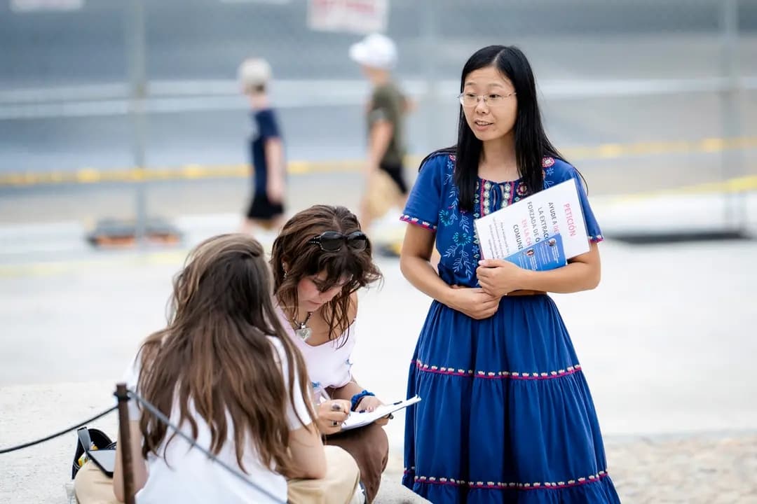 Alisa Zhou, contadora de Maryland. Su madre se encuentra detenida en China desde abril por practicar Falun Gong. (Madalina Kilroy/The Epoch Times)