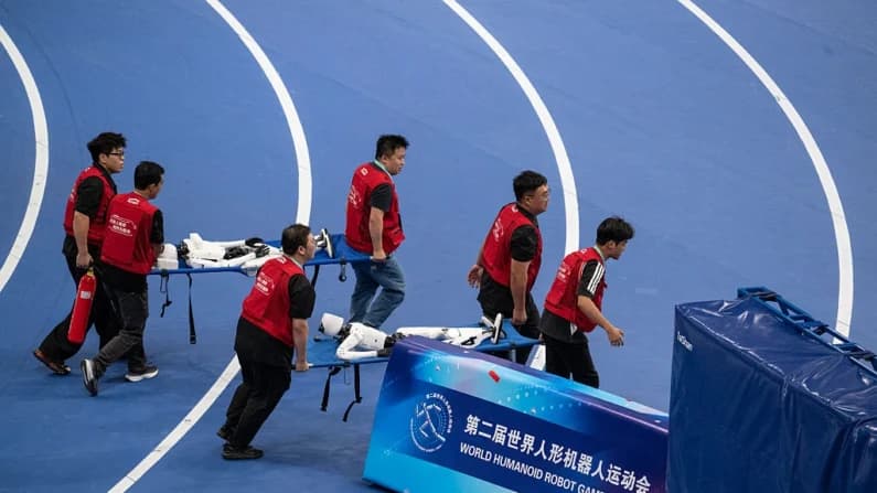 Robots humanoides chinos enfrentan sobrecapacidad y problemas estructurales: analistas