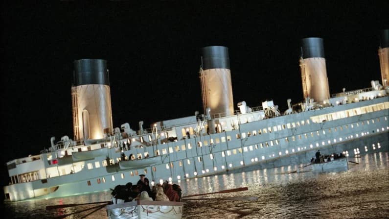 "Titanic": Primero las mujeres y los niños